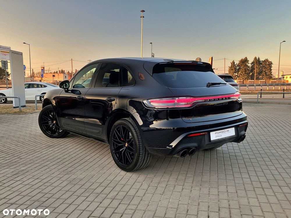 Porsche Macan - 4