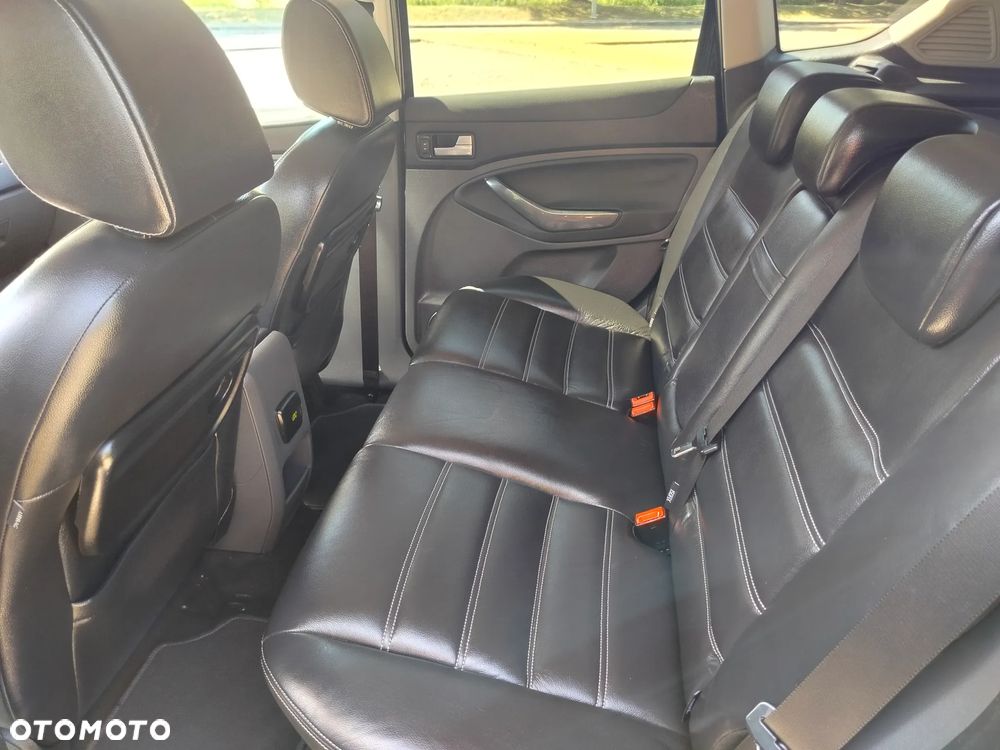 Ford Kuga 2.5 4x4 Champions Edition - 28