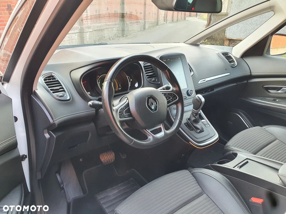 Renault Grand Scenic dCi 110 EDC Bose Edition - 10