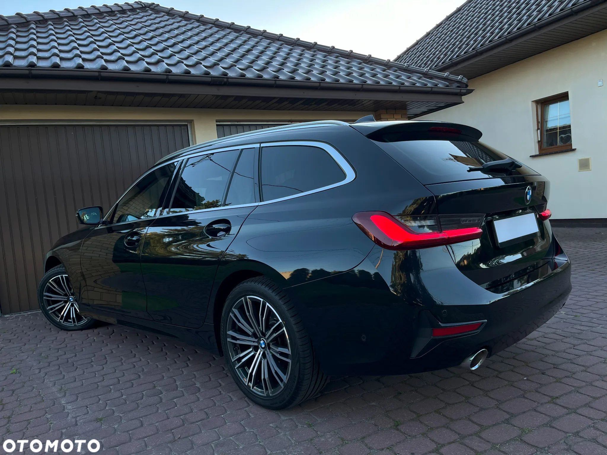 BMW Seria 3 320d xDrive - 9
