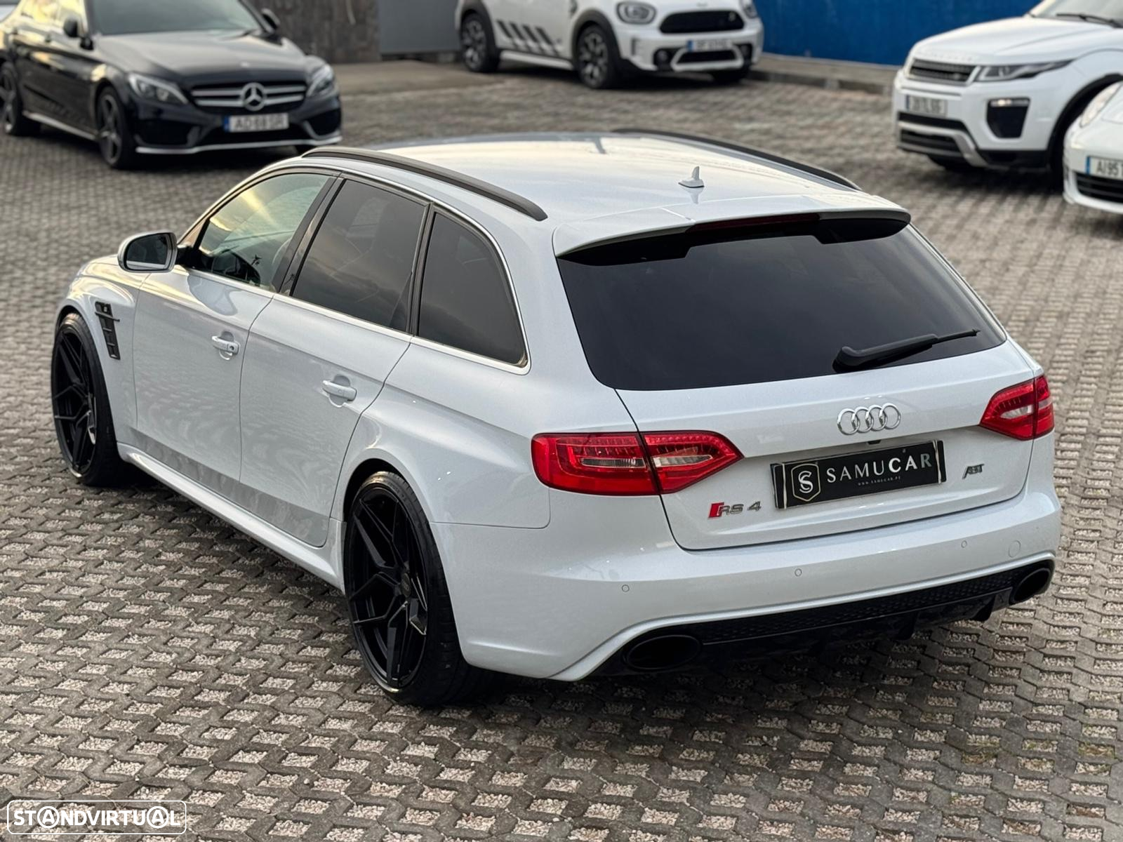 Audi RS4 Avant 4.2 FSi quattro S tronic - 10