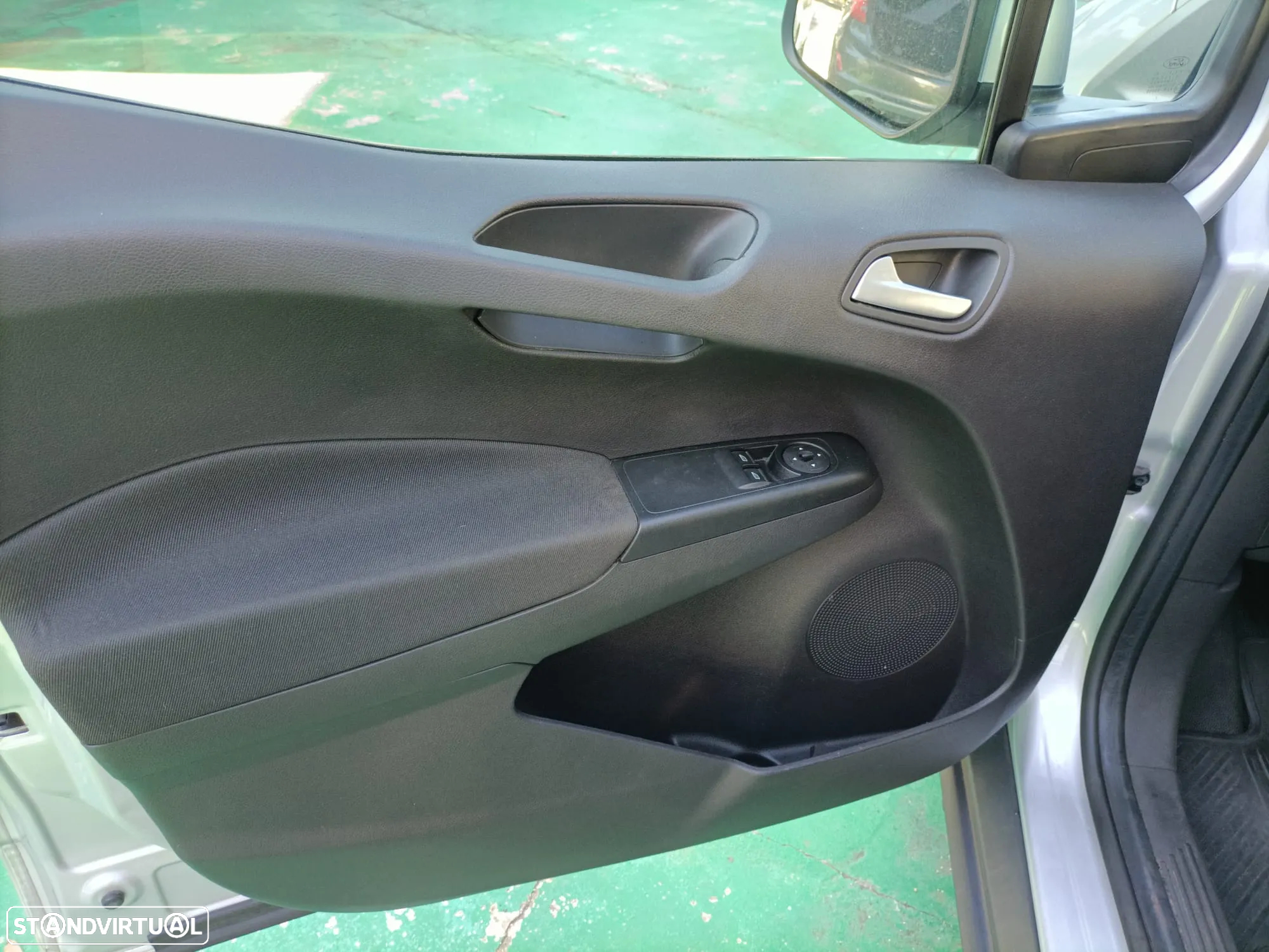 Ford TRANSIT COURRIER - 13