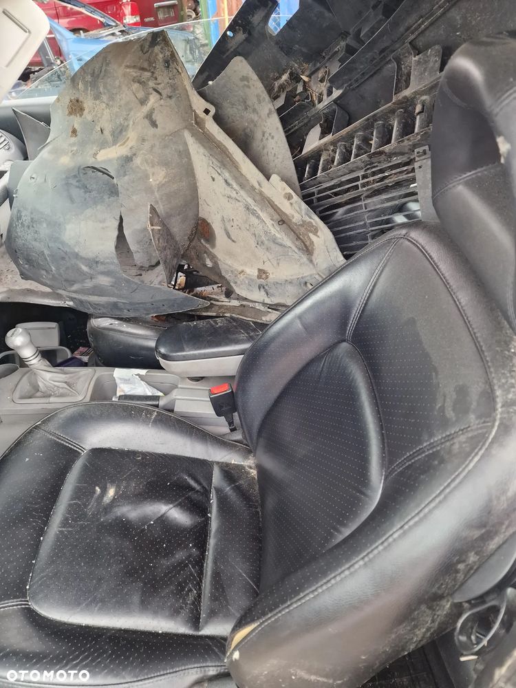 VW new beetle 1.8t 150km AVC skrzynia 5b EBQ lakier L69R na części - 8