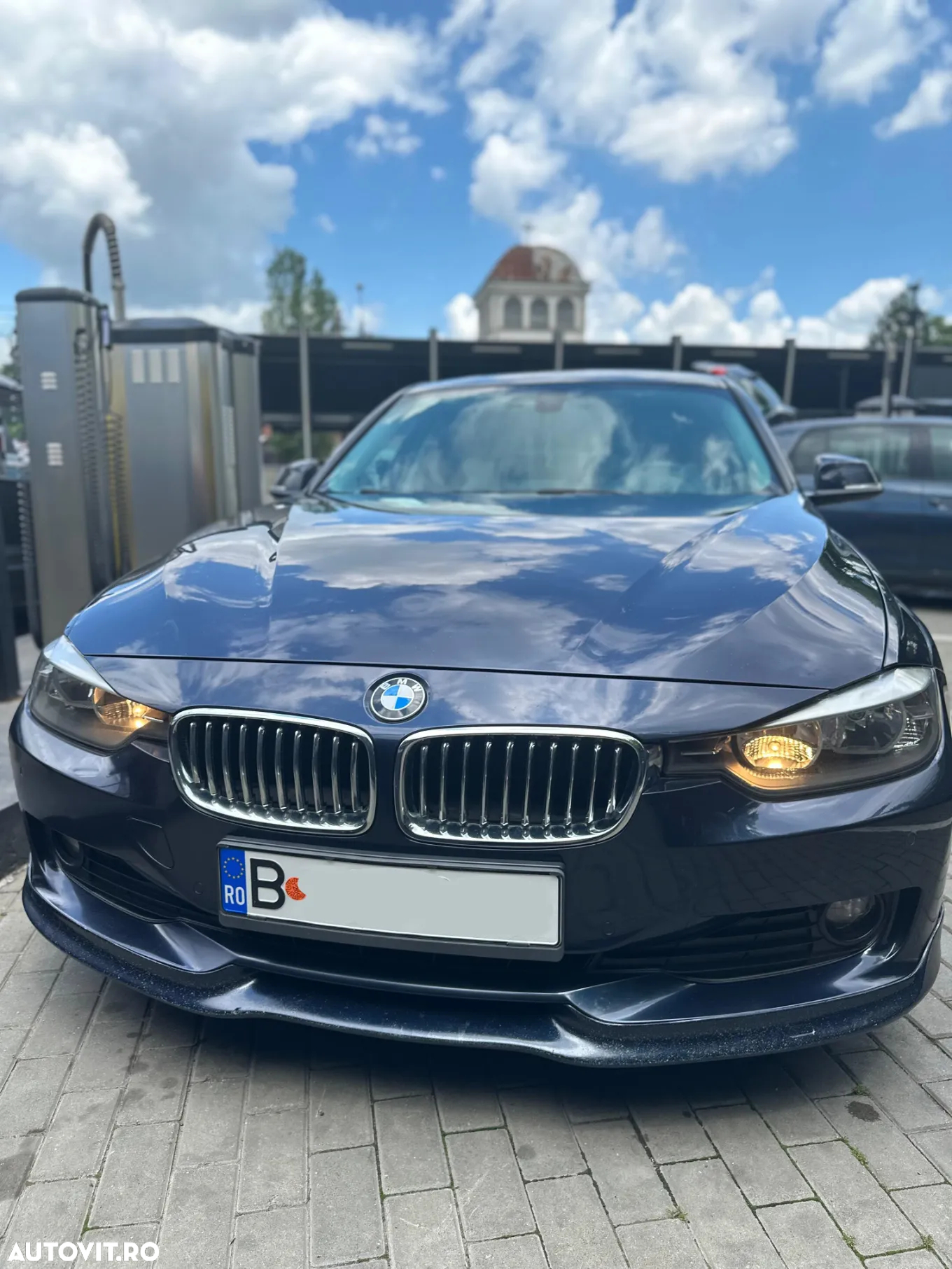 BMW Seria 3 320d - 4