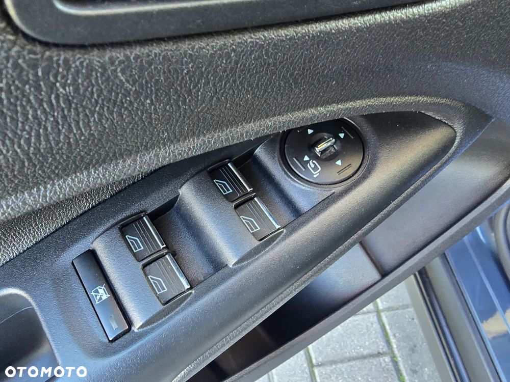 Ford Tourneo Connect Grand 1.6 TDCi Titanium - 17