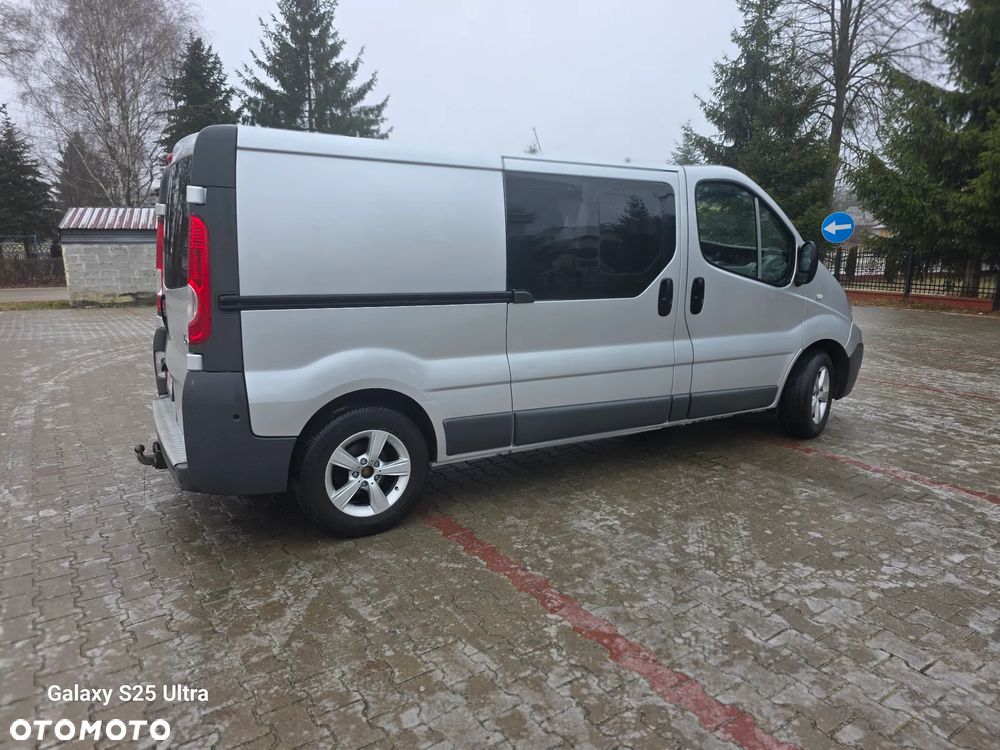 Renault Trafic - 10