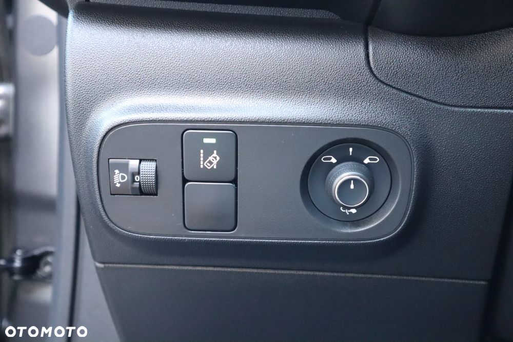 Citroën C3 Pure Tech 82 SHINE - 20