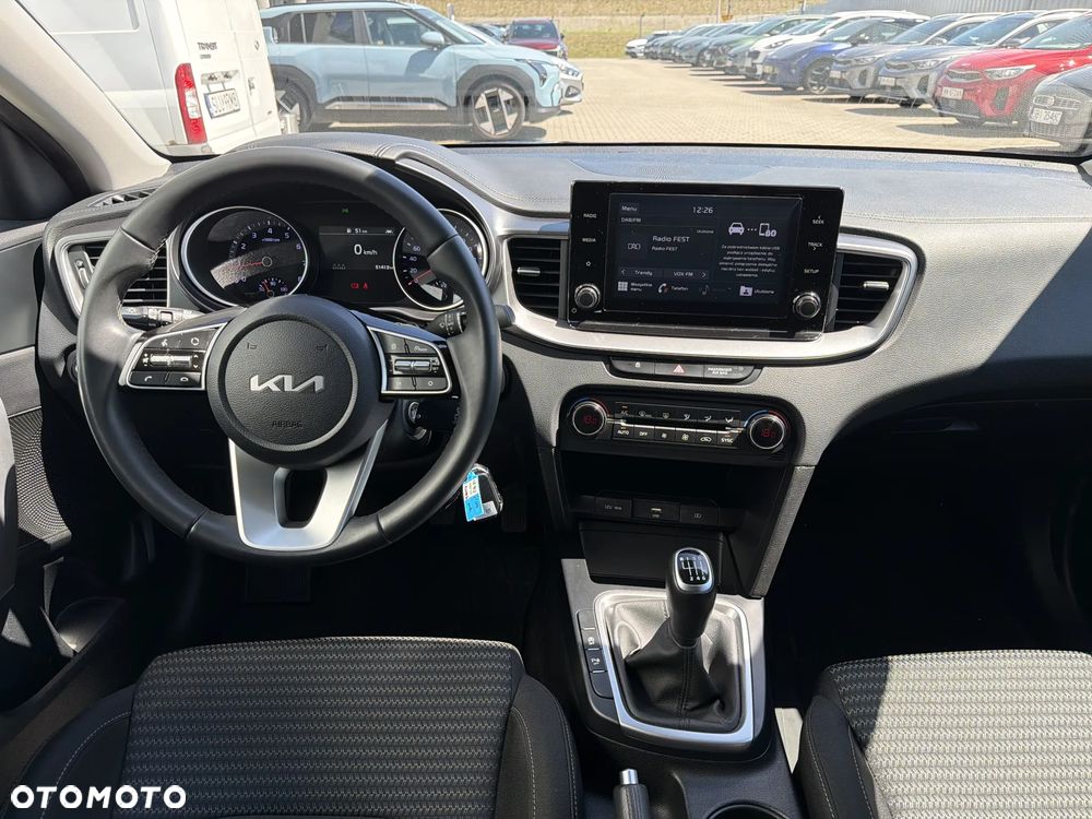 Kia XCeed 1.5 T-GDI M - 14