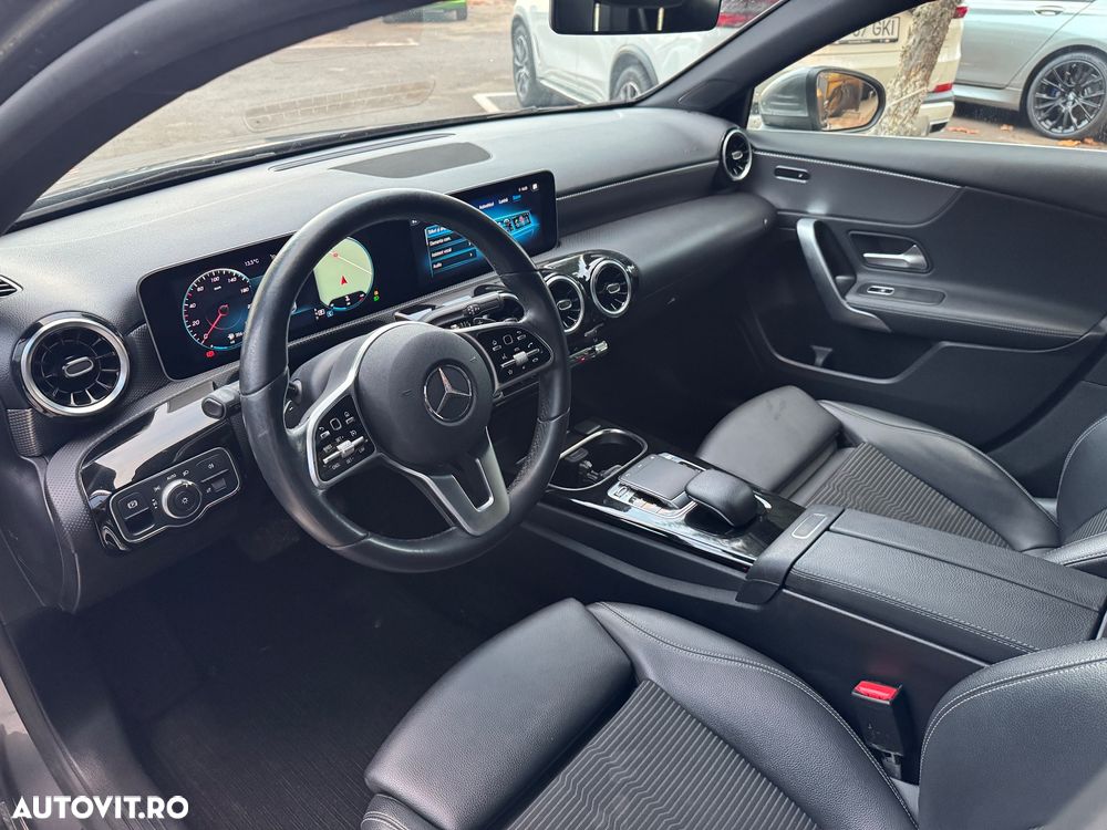 Mercedes-Benz A 180 d 7G-DCT - 28