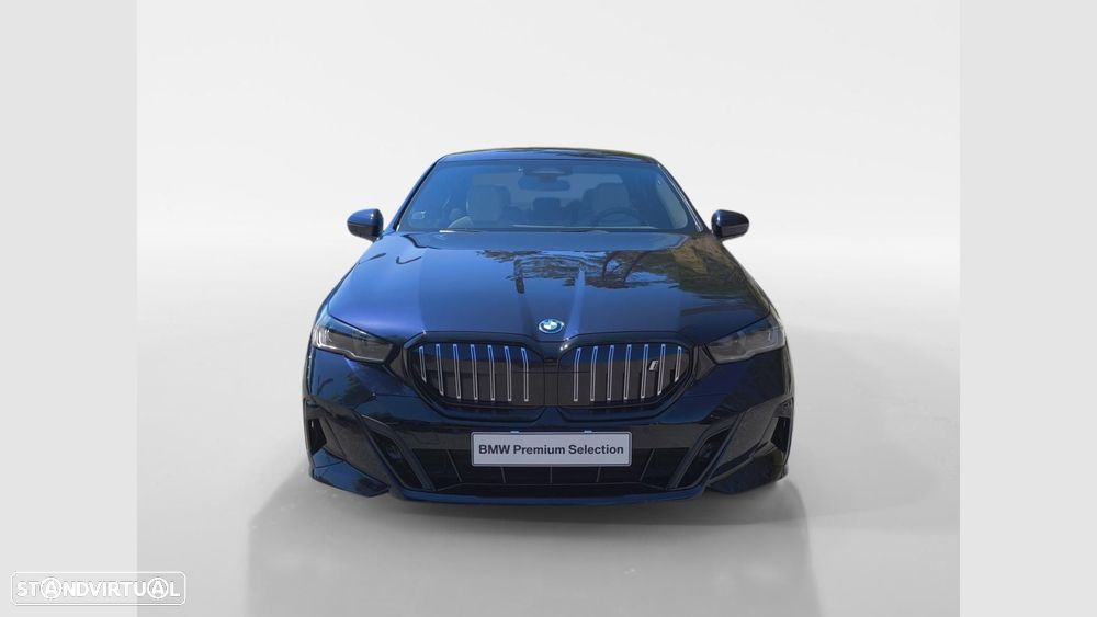 BMW i5 eDrive40 Pack Desportivo M - 3
