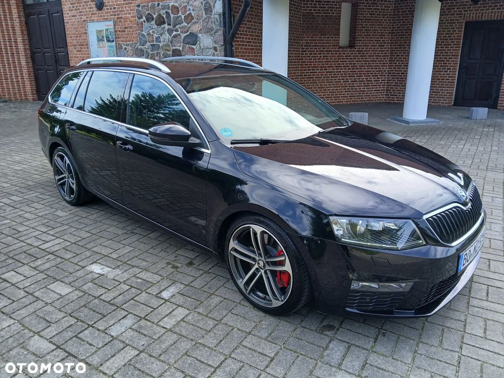 Skoda Octavia 2.0 TDI RS - 28