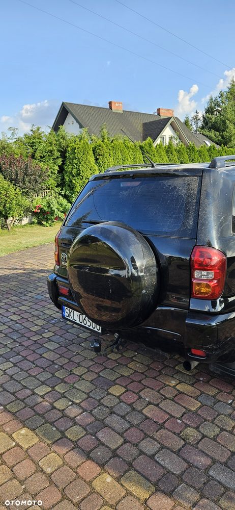 Toyota RAV4 - 4