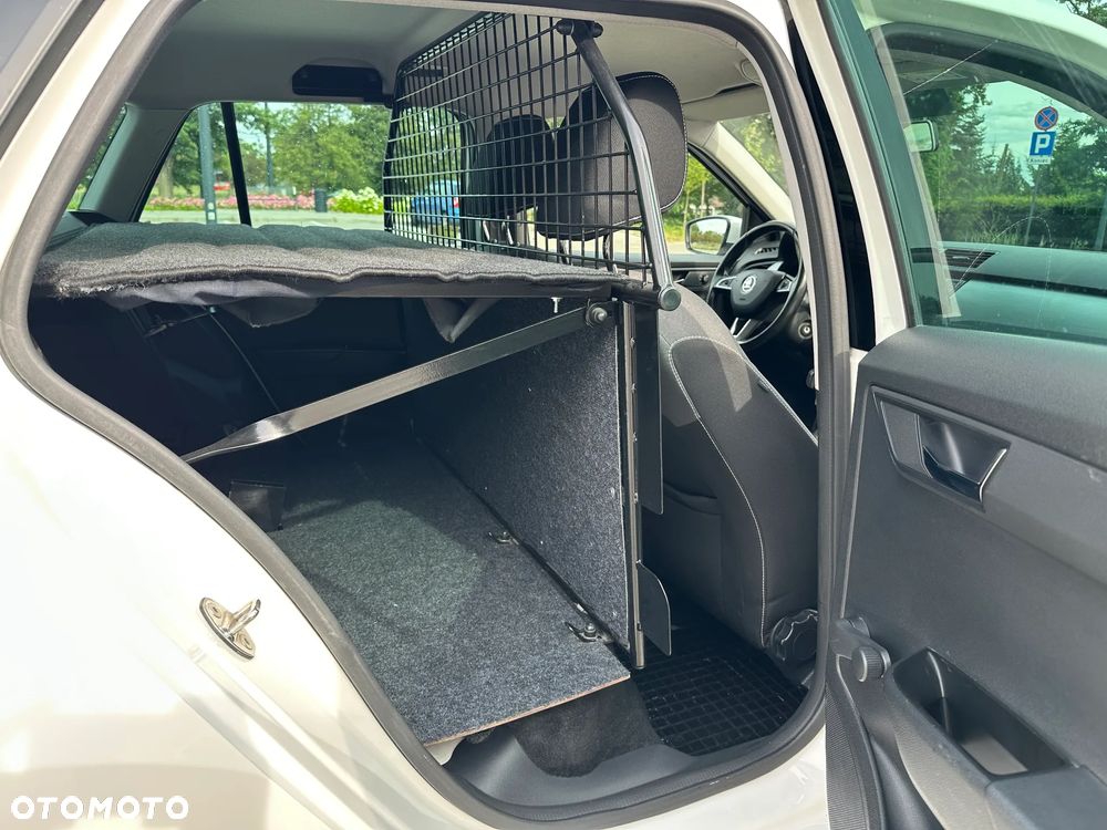 Skoda Fabia 1.0 Ambition - 13