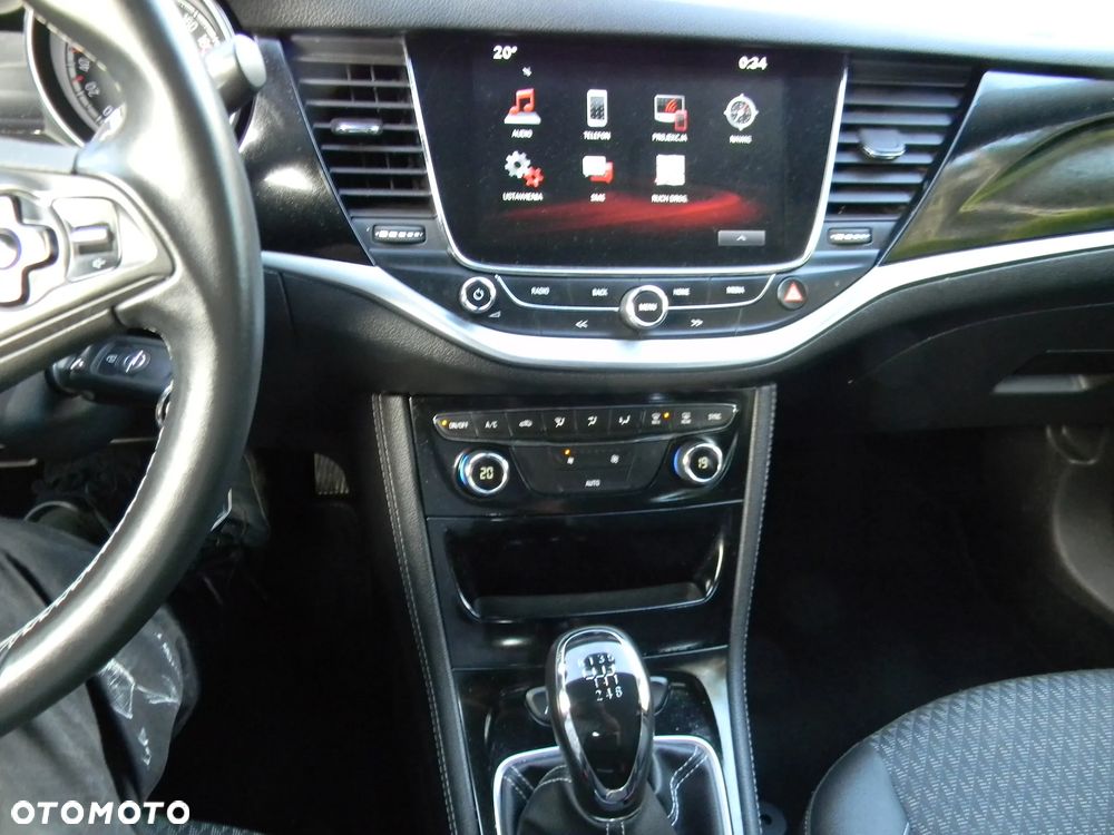 Opel Astra - 10