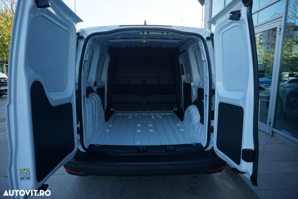 Ford Transit Connect - 8