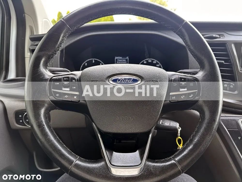 Ford Transit - 25