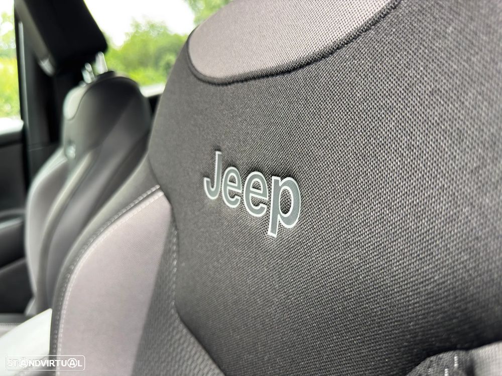 Jeep Renegade 1.3 T-GDI 4xe Auto Limited - 19