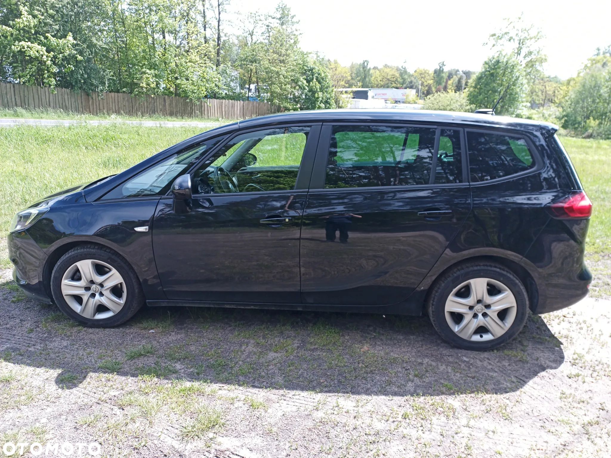 Opel Zafira 2.0 CDTI Enjoy - 1