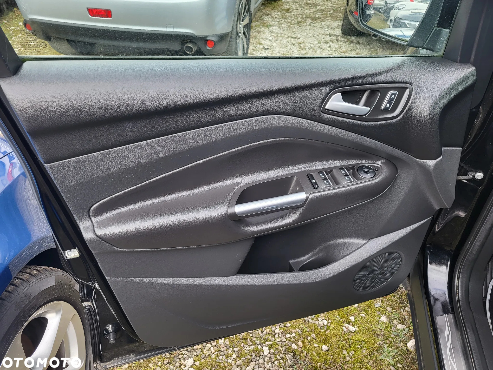 Ford Kuga - 11