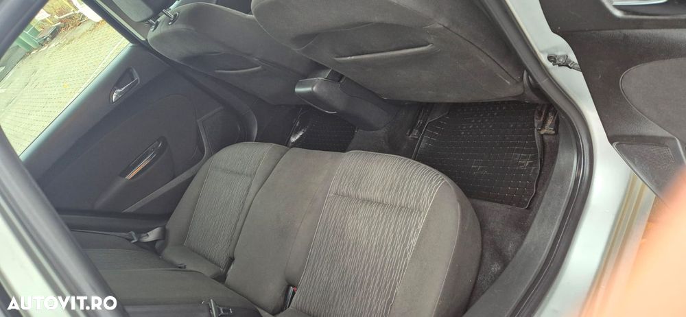 Opel Astra - 7