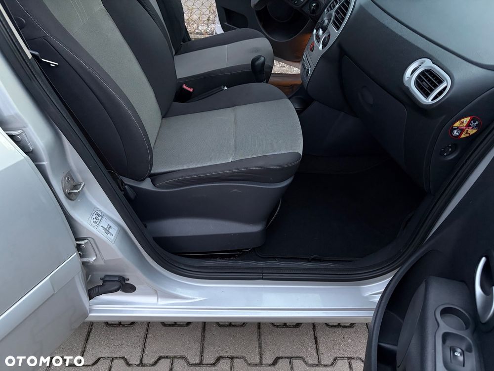 Renault Modus 1.2 16V TCE Dynamique - 17