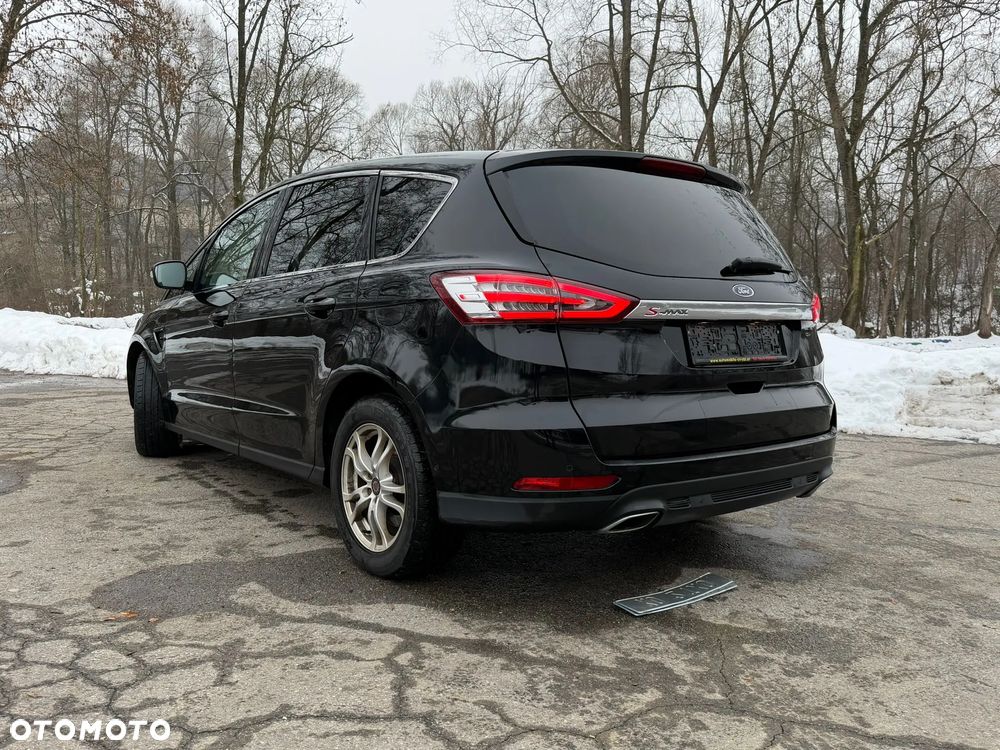 Ford S-Max 2.0 TDCi Titanium PowerShift - 8