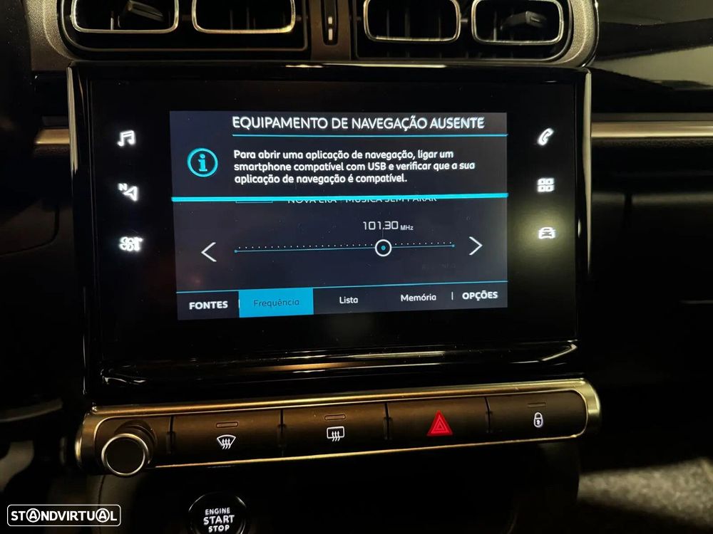 Citroën C3 1.2 PureTech Shine - 28