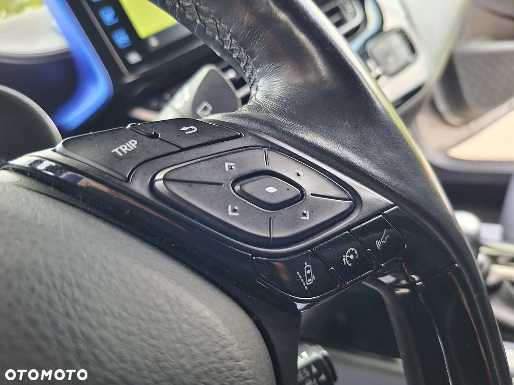 Toyota C-HR - 21