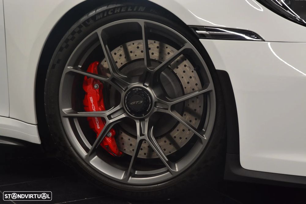 Porsche 911 (992) GT3 PDK - 15