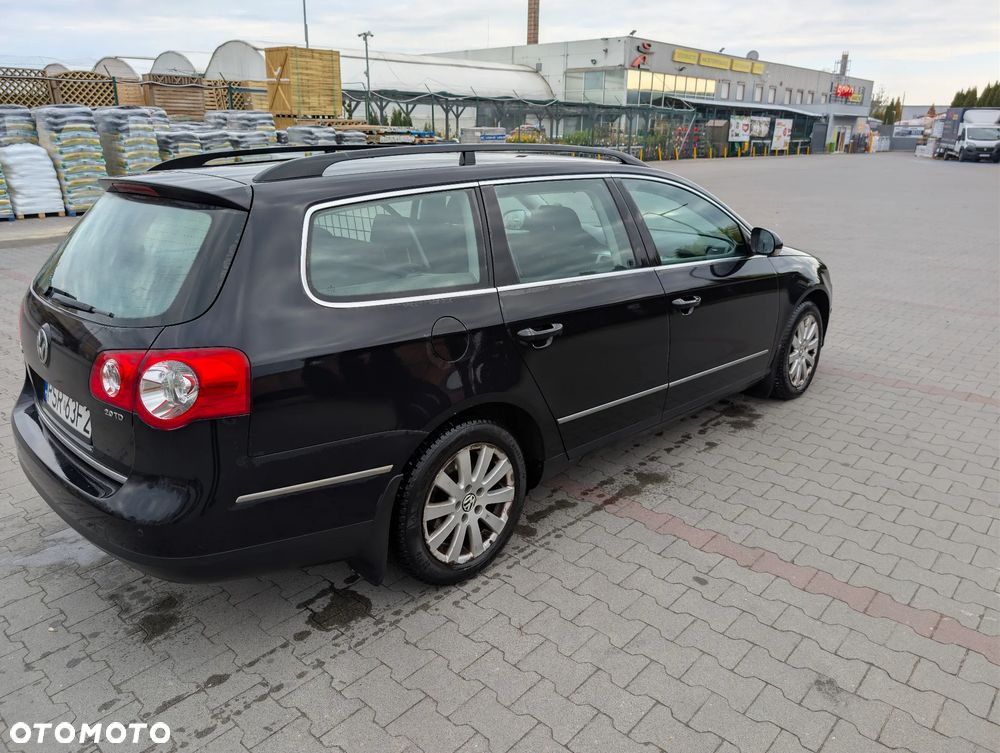 Volkswagen Passat 2.0 TDI Comfortline - 3