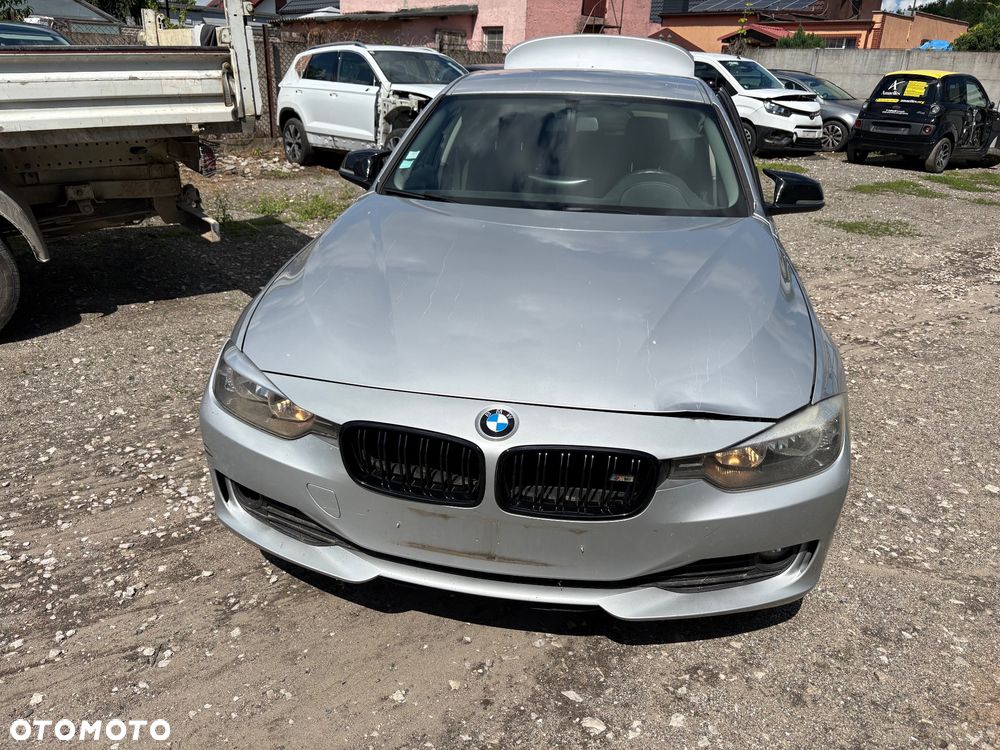BMW Seria 3 318d Luxury Line - 1