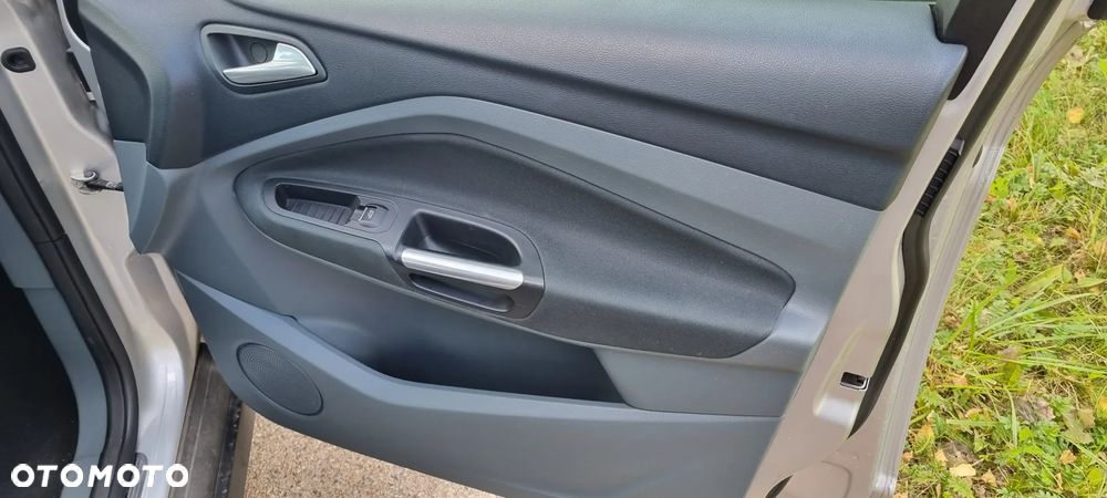 Ford C-MAX 1.6 TDCi Start-Stop-System Trend - 20