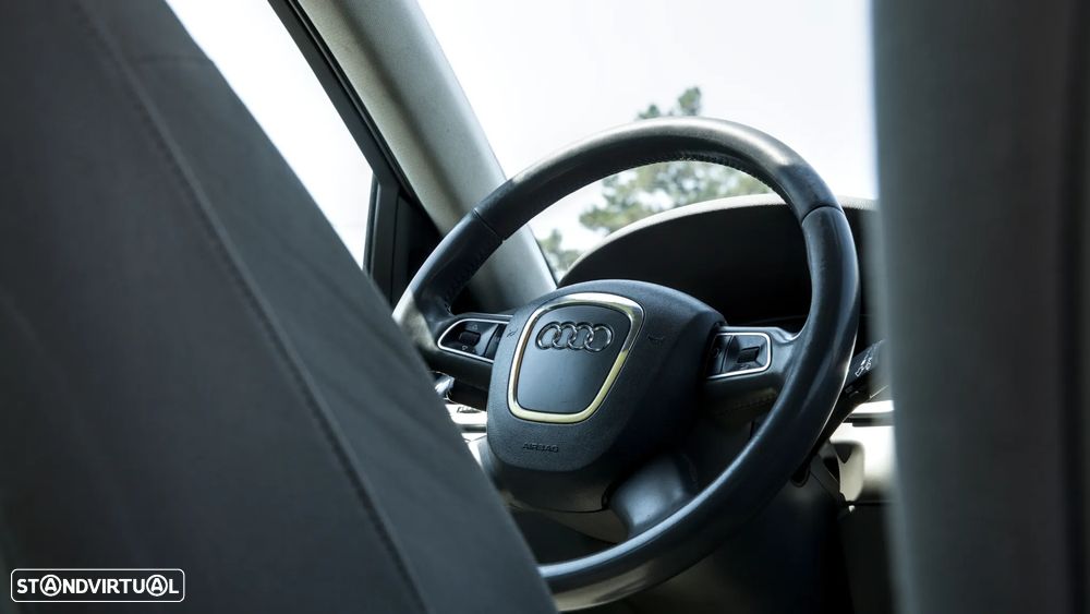 Audi A4 Avant 2.0 TDI DPF multitronic Ambition - 10
