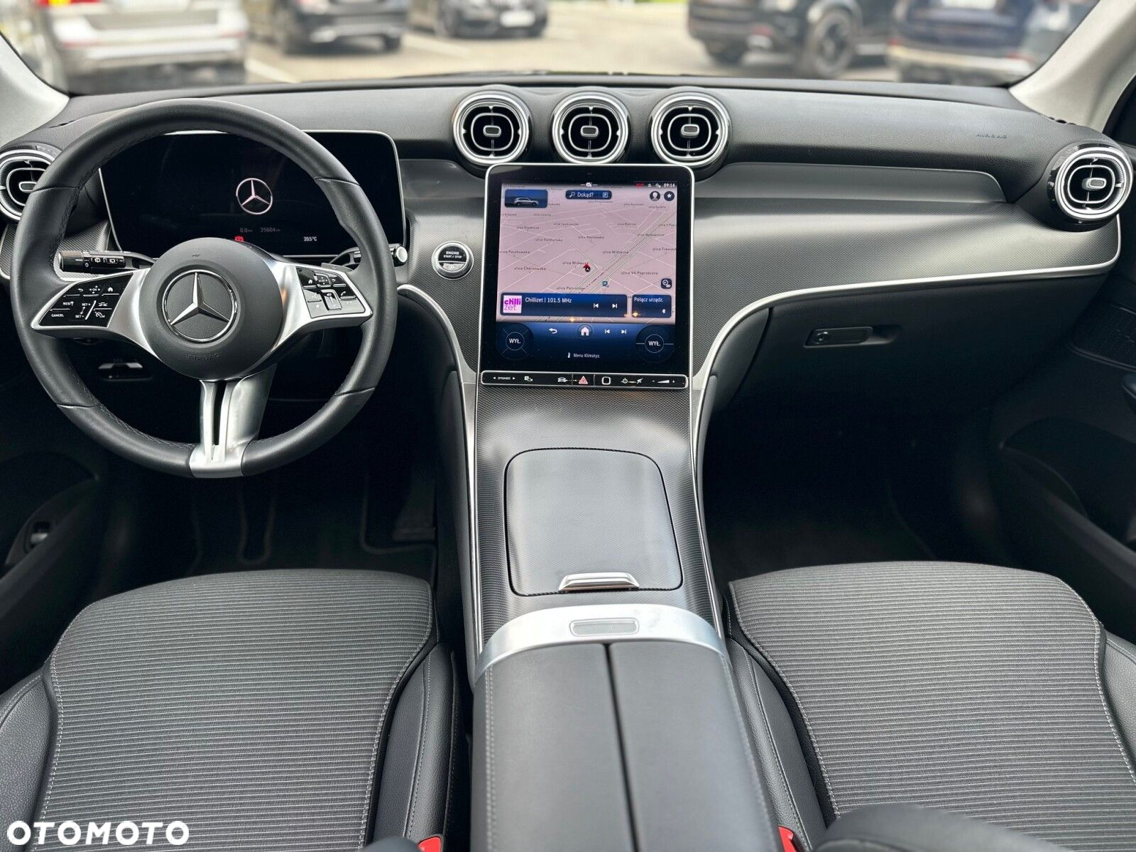Mercedes-Benz GLC - 8