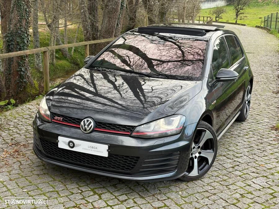VW Golf 2.0 TSi GTi DSG Performance - 3