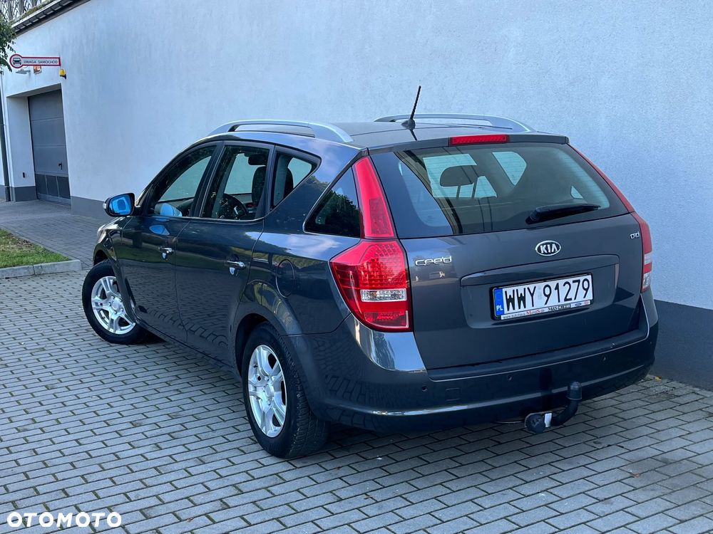 Kia Ceed 1.6 Crdi Comfort + - 28