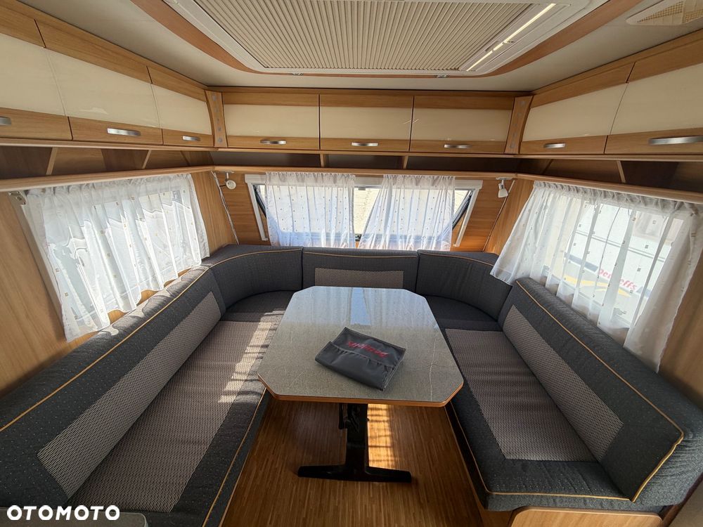 Dethleffs Camper - 10