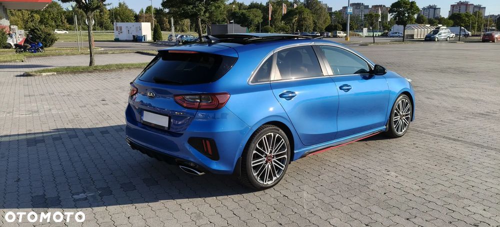 Kia Ceed - 4