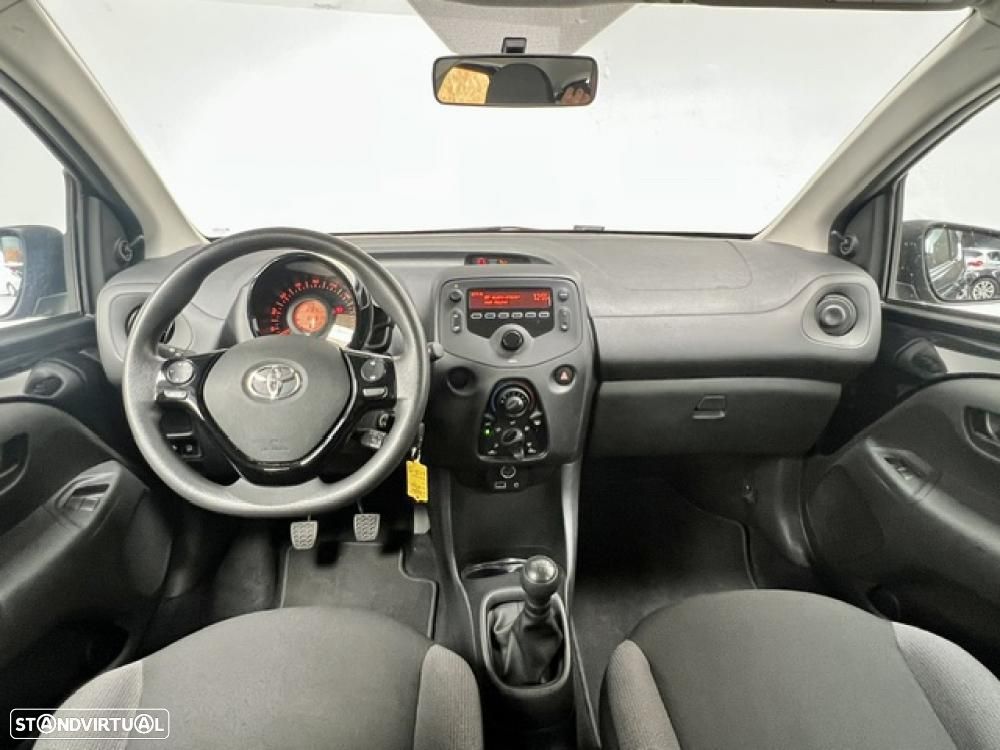 Toyota Aygo x-business - 14