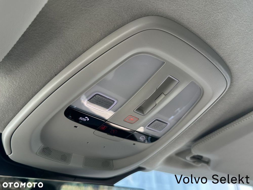 Volvo XC 90 - 37