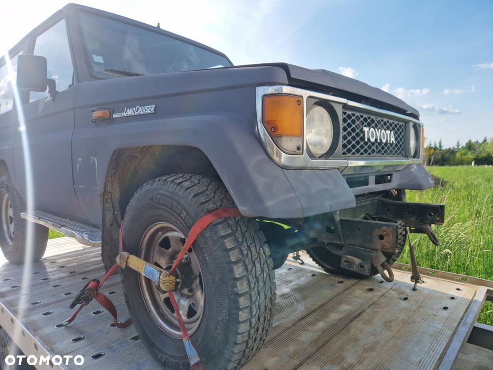 Toyota Land Cruiser LJ70 Turbo - 10
