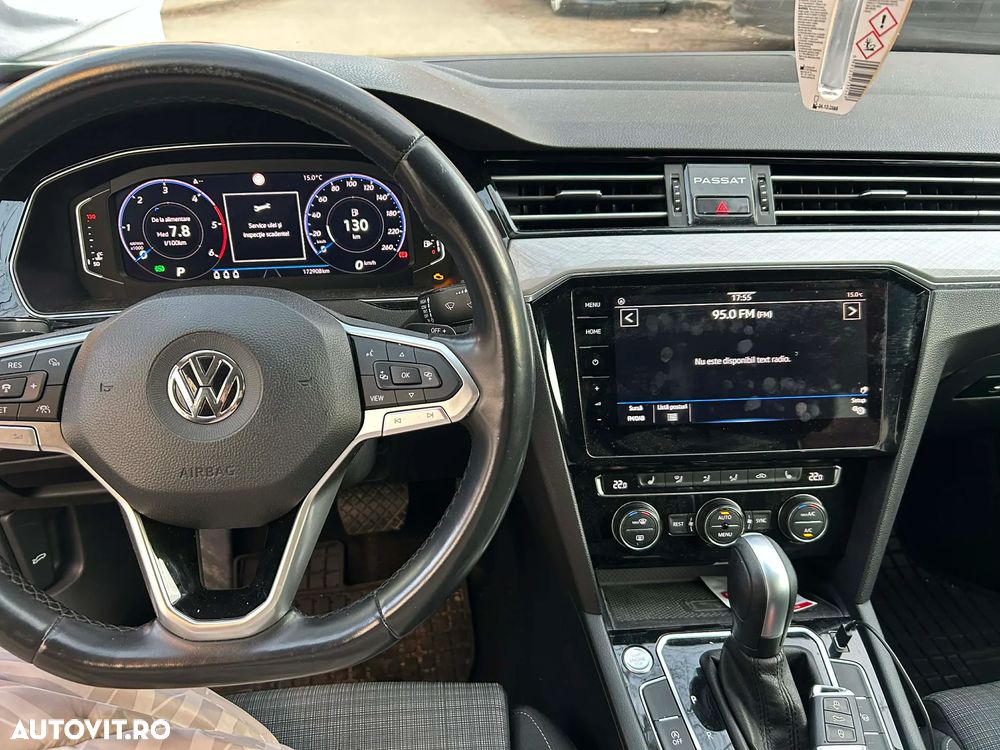 Volkswagen Passat 2.0 TDI DSG Comfortline - 4