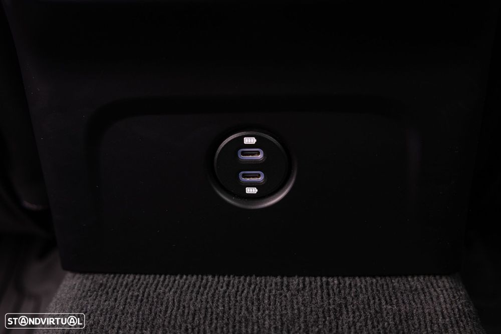 Porsche Macan Turbo - 47