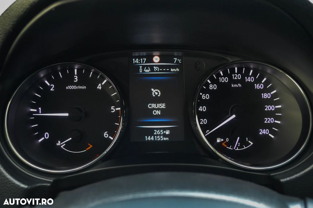 Nissan Qashqai 1.5 DCI N-Connecta - 20