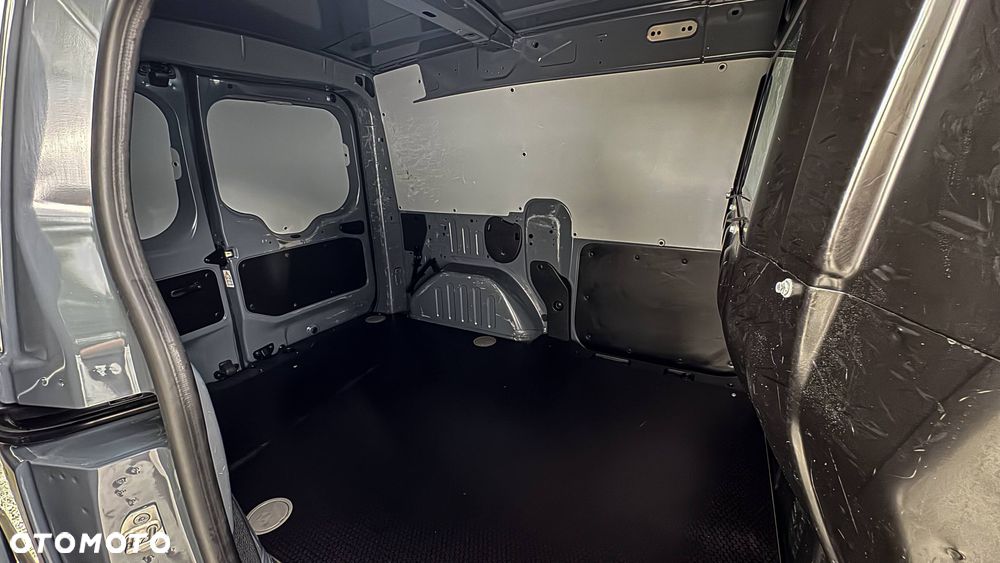 Renault Express  Kangoo  1.5 DCi mały przebieg - 8