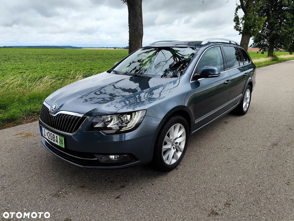 Skoda Superb 2.0 TDI Green tec Elegance - 1