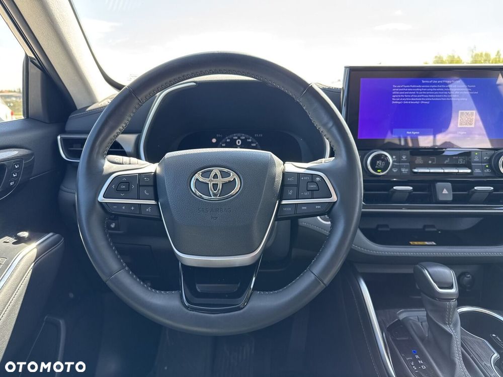 Toyota Highlander - 14