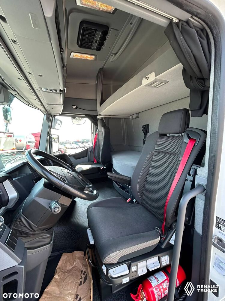 Renault T 480 Sleeper Cab - 11