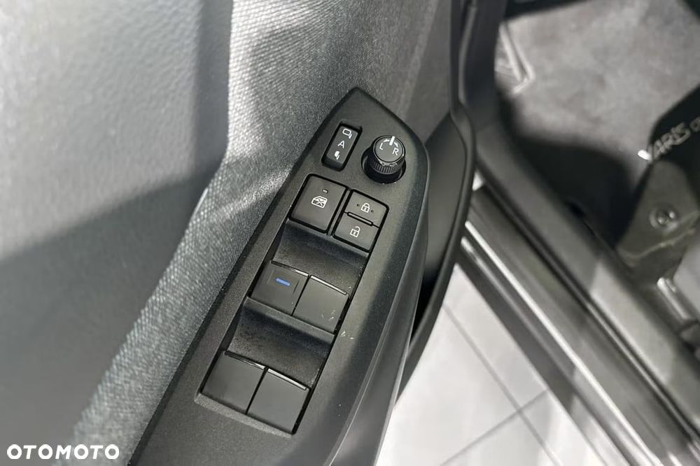 Toyota Yaris Cross Hybrid 1.5 Active - 14