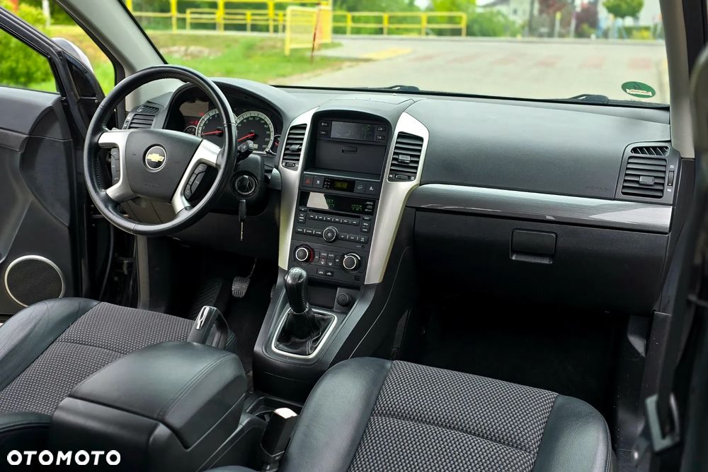 Chevrolet Captiva 2.4 4WD 7 Sitzer LT - 14